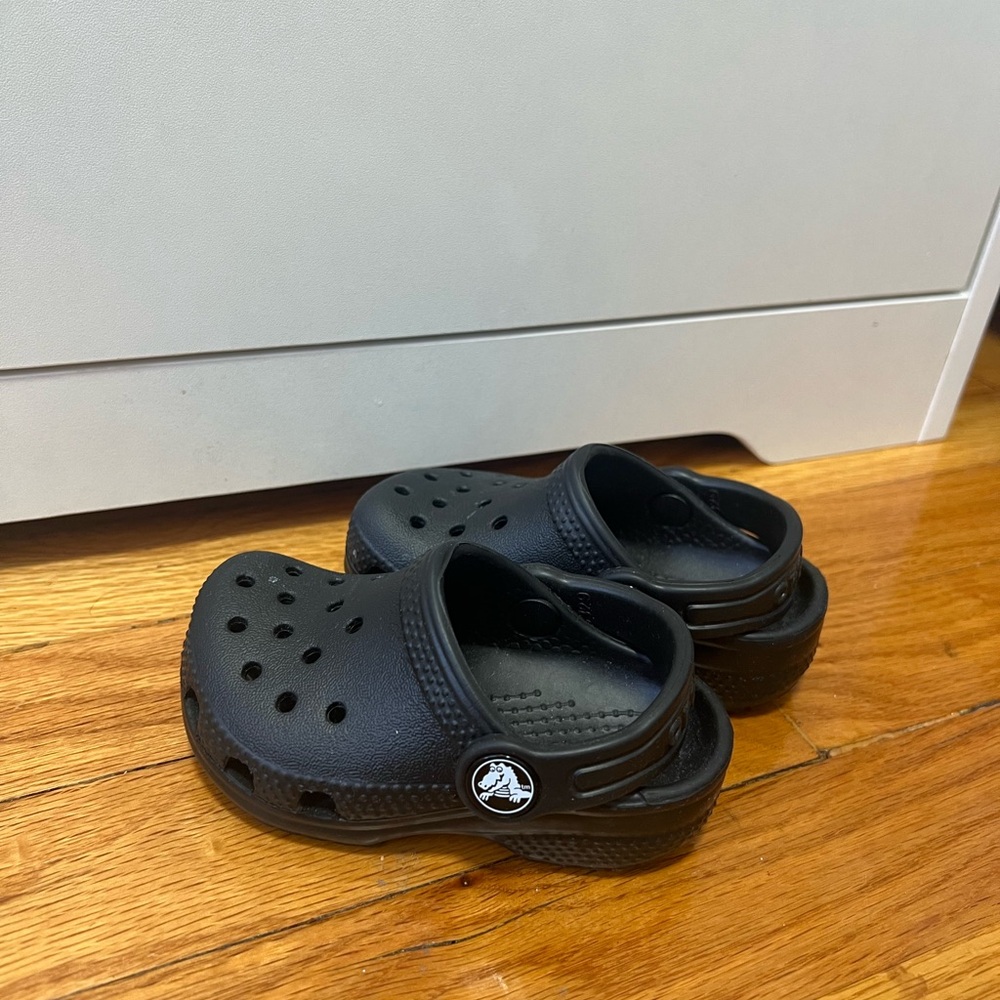 CROCS Toddler Black Sandals